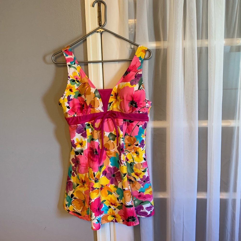 Wantdo woman’s plus size one piece swimsuit